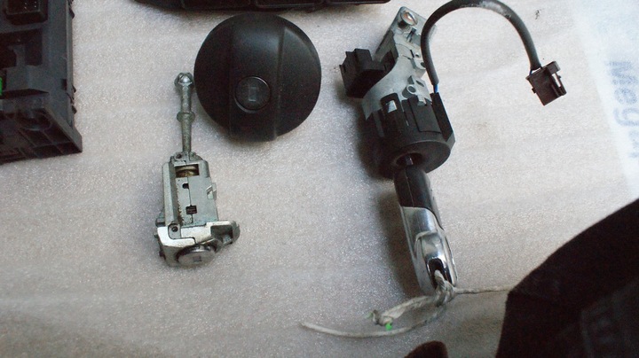 фото №6, Citroen ds3 1.6 ehdi комп'ютер замок запалювання набір