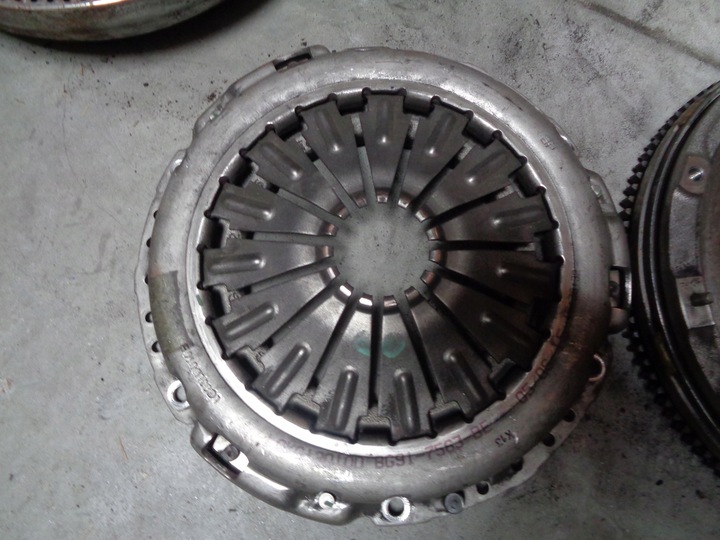 фото №6, Ford mondeo mk4 1.6 ecoboost сцепление колесо двухмассовый диск прижим