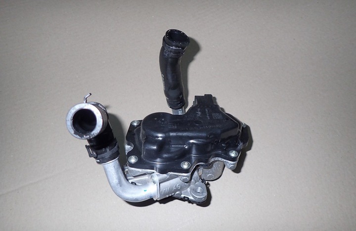 фото №1, Dw golf sportsvan клапан egr 04l131501n