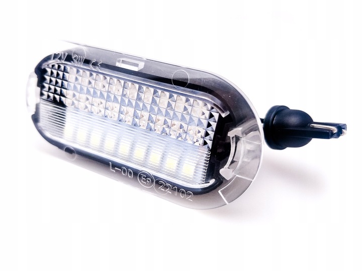 фото №8, Led лампочки дверь vw beetle jetta bora golf 3