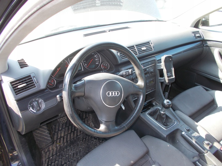 фото №6, Audi a4 b6 b7 панель подушки подушка безопасности ремни комплект
