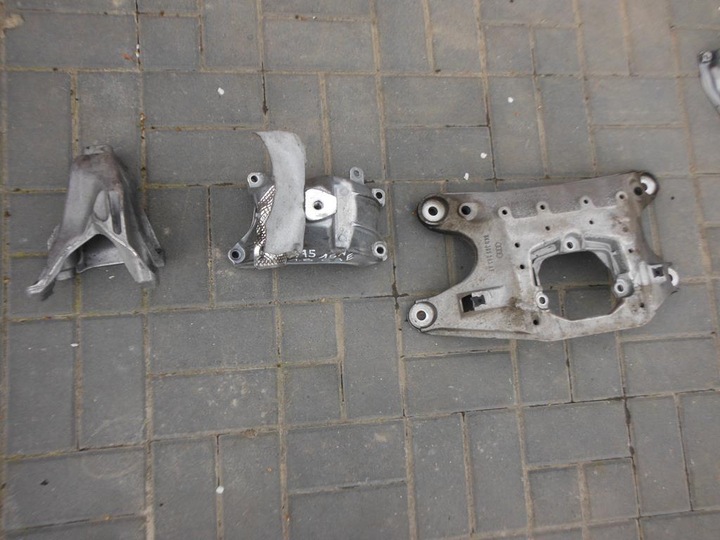 фото №2, Audi a5 8t sportback 1.8 tfsi лапи подушка двигатель