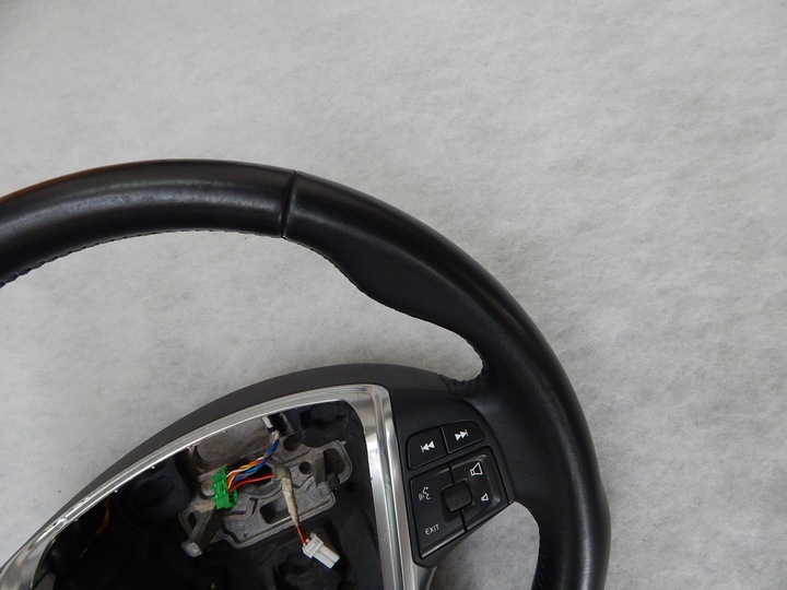 фото №6, Volvo s60 s80 v70 xc70 - кермо шкіра круїз-контроль