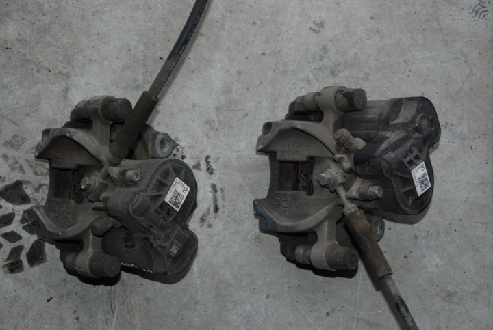 фото №4, Skoda karoq супорт гальмівний електричний зад l / p