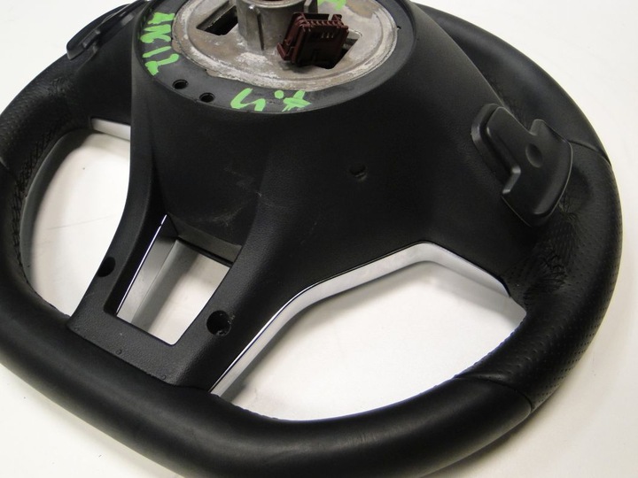 фото №8, Mercedes e клас 207 cla 117 кермо amg рестайлінг