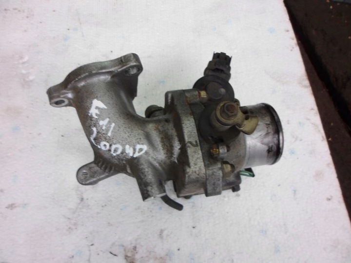 фото №1, Toyota corolla e11 00-02 2.0 d4d дроссельная заслонка