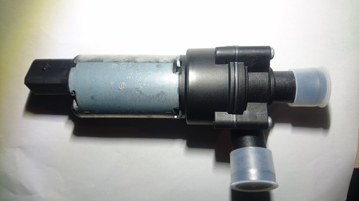 фото №15, Насос воды вебасто ford galaxy seat alhambra bosch