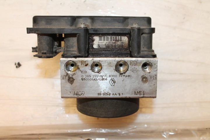 PUMPA ABS 8200747140 RENAULT CLIO III 3 1.5 DCI