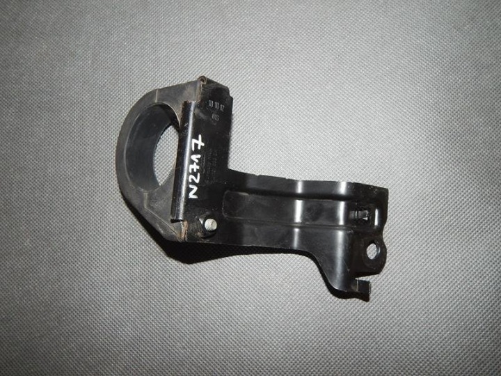 VW PASSAT B7 Halter POMPY des Wassers 1K0121093BH