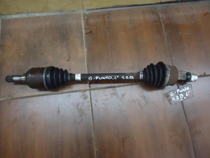 PÓŁOŚ LEWA FIAT GRANDE PUNTO EVO 1.2B