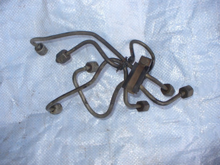 of the hose nozzles MERCEDES W123 W115 2,0D 2,4D 2,2D 6170701933