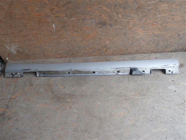 threshold left MERCEDES E-KLASA W212
