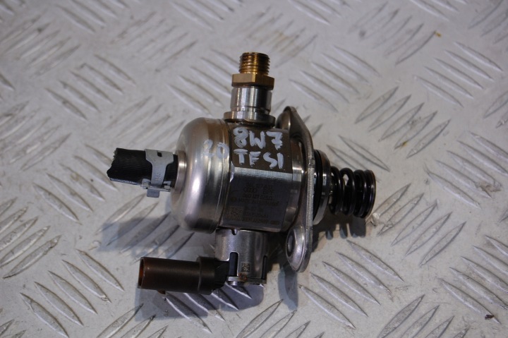 PUMPA ZA GORIVO AUDI A5 F5 8W7 06G127025D