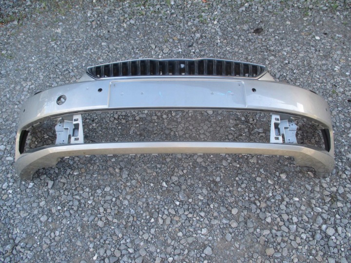 PARAURTI ANTERIORE SKODA FABIA III 2014R->