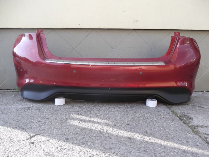 NISSAN PULSAR nárazník zadný zadok