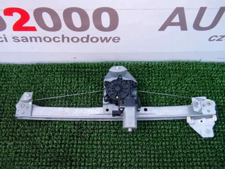 DACIA DOKKER 2013 mechanismus okna předek 807209071R