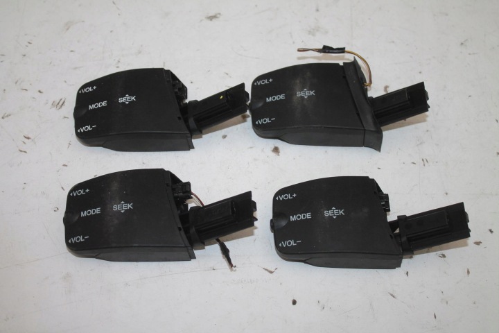 MANETKA ovladac RADIA FORD C-MAX MK1