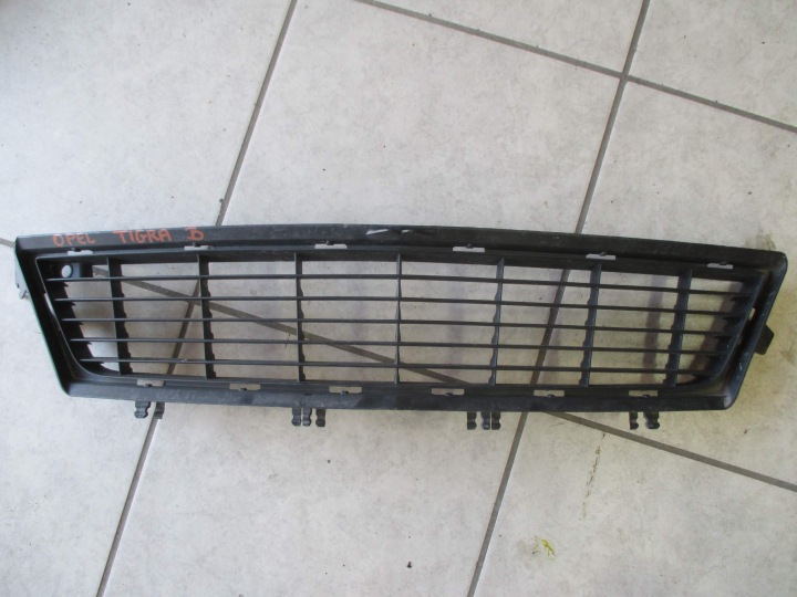 medio griglia Paraurti OPEL TIGRA B 04-09