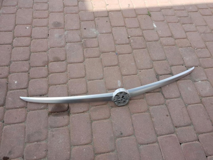 Chrom du capot Arrière HB OPC matowy Opel Insignia