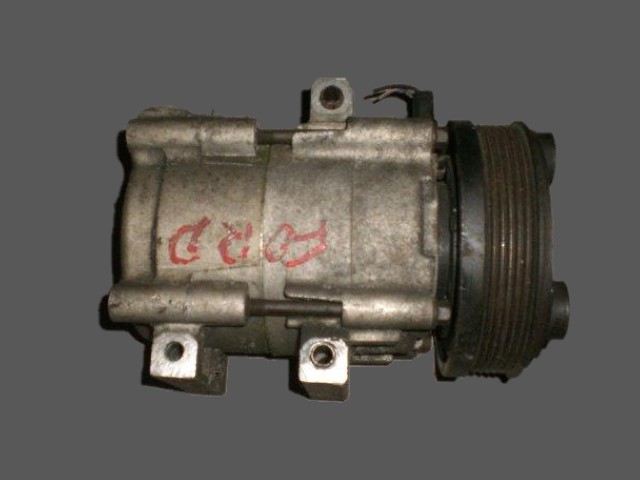 pump of the air conditioning FORD COUGAR 2.5 V6 98 1406036