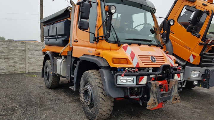 Мерседес Unimog u500