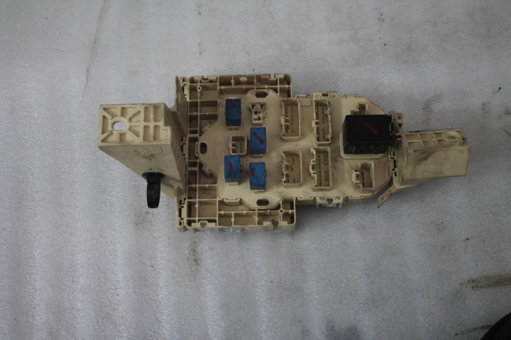 Kasten der Sicherungen 36770-79J60 SUZUKI SX4