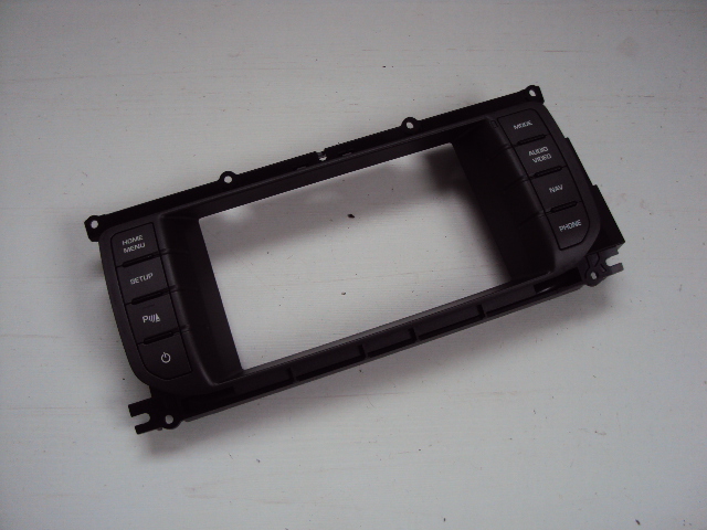 фото №1, Панель радіо телефону рамка range rover evoque