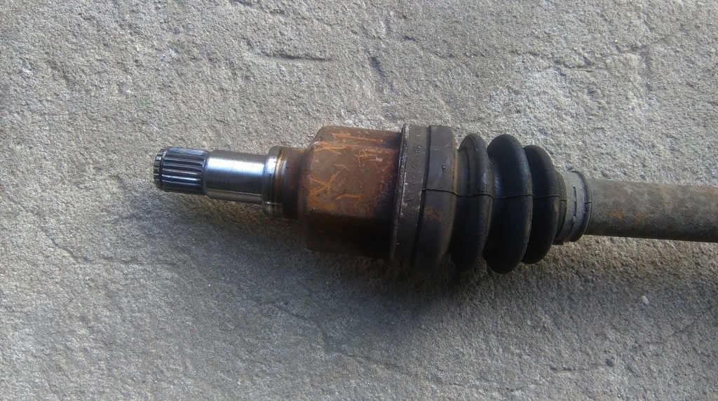 фото №2, Mazda 2 02-07 1.4 b привідний вал ліва