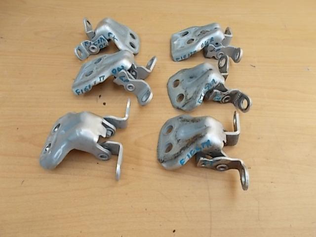 фото №2, Петля петлі двері ford fiesta mk6 tlko задня