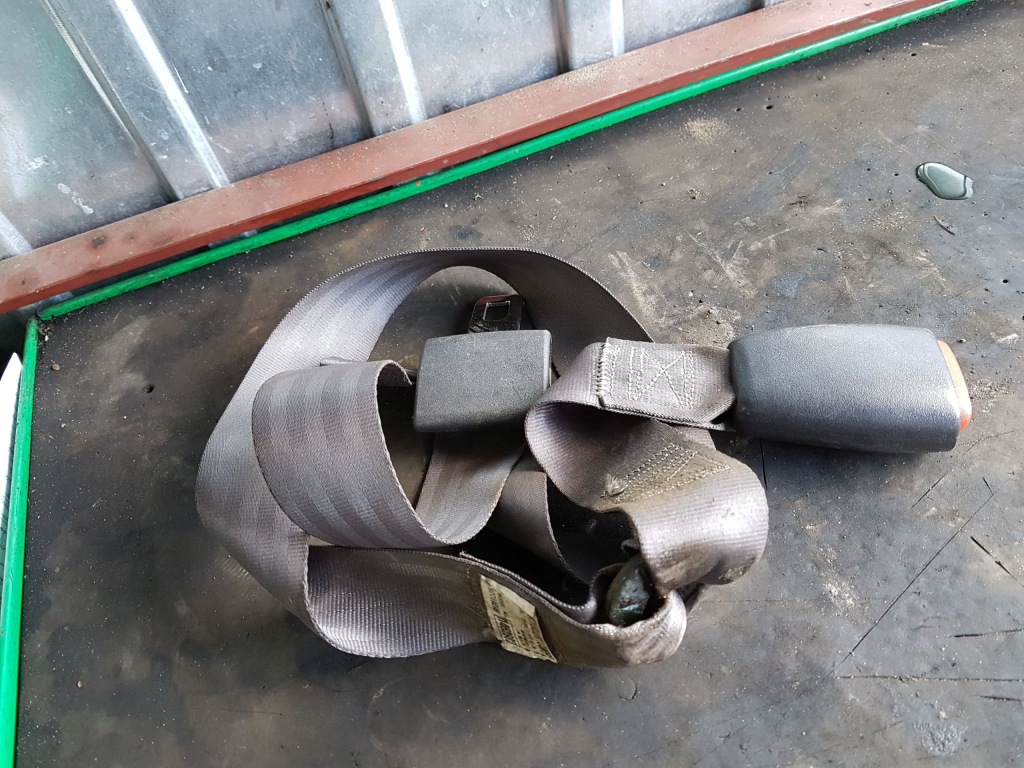 фото №2, Замок pas безопасности задняя chrysler 300m eu