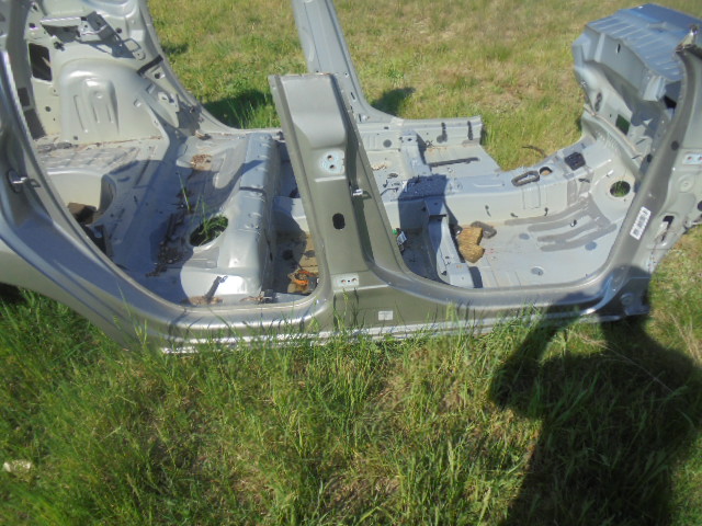 фото №1, Peugeot 3008 порог правый блок двигателя