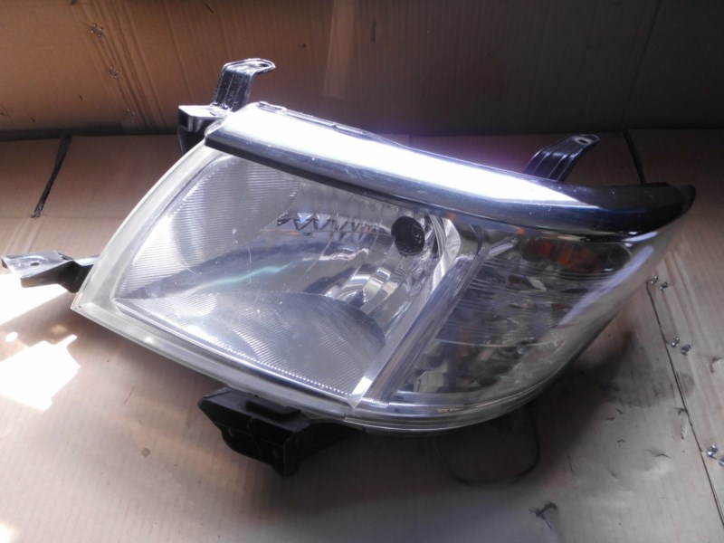 фото №1, Лампа ліва лівий перед toyota hilux lift 2011-