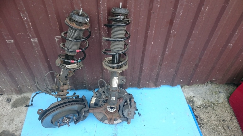 фото №1, Kia rio iii 2012- поворотний кулак амортизаторна стійка kompletny p