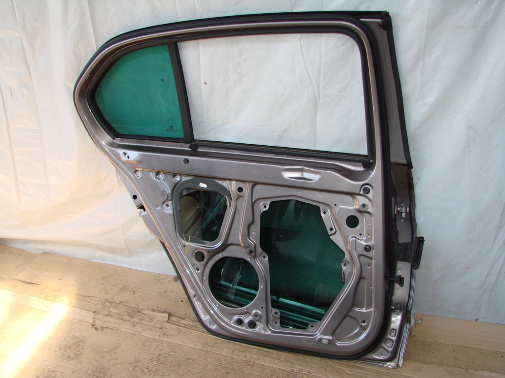 фото №7, Двері задня задні ліва 3x3x skoda superb 2,0 tdi