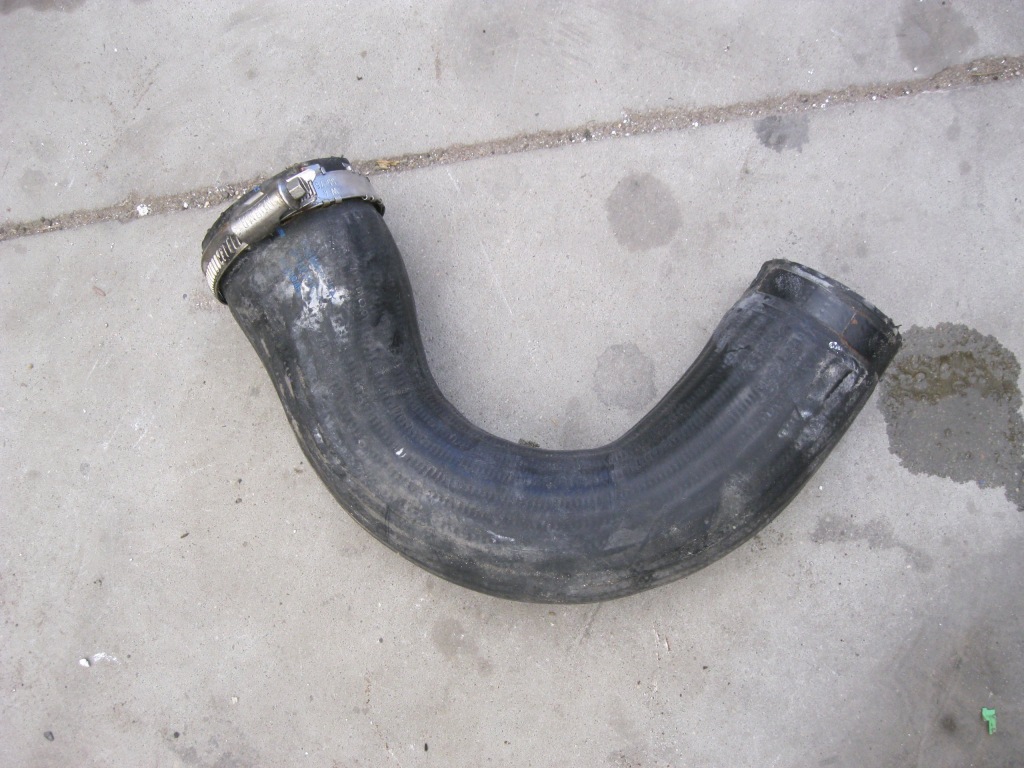 фото №1, Audi tt 8j 2.0tdi труба патрубок інтеркулер 8j0145834a