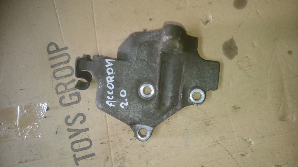 фото №1, Honda accord vi 98-02 кронштейн подушка кронштейн