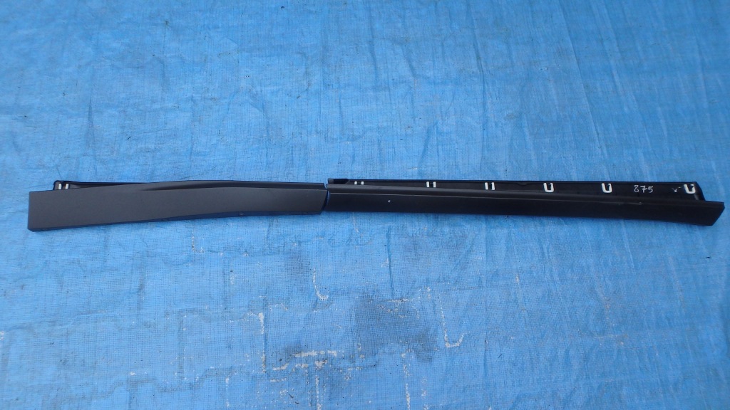 фото №1, Lexus nx молдинг na двері задня права