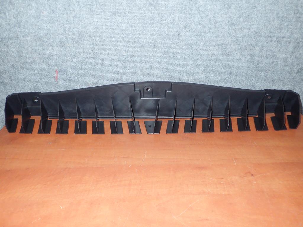 Купить Направляющая бампера задний  peugeot 308 014-