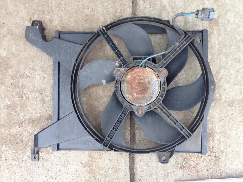 фото №1, Вентилятор радіатора mitsubishi space star 1.9 did