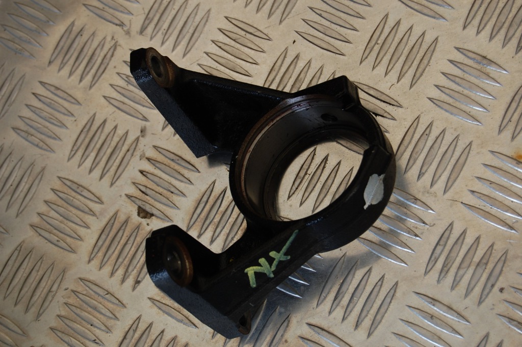 фото №1, Кронштейн підпора піввісь lexus nx 300 h f sport