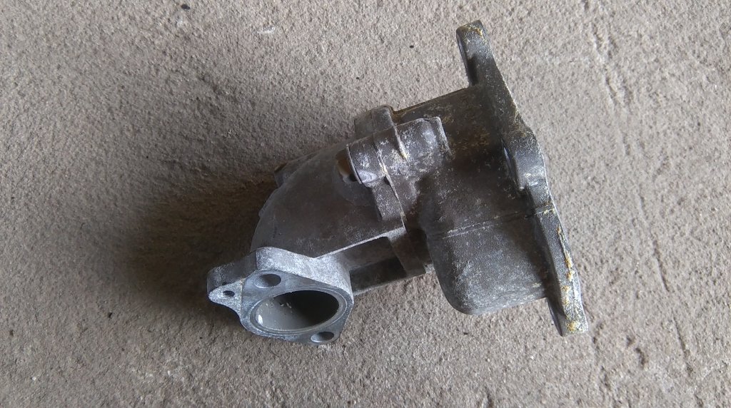 фото №1, Nissan primera p12 2.2 dci корпус термостата