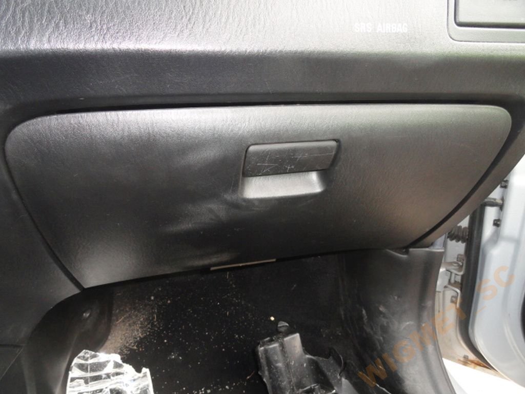 фото №1, Hyundai matrix '02 бардачок пасажира