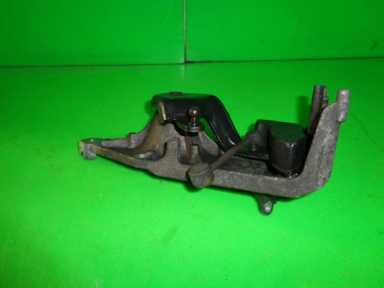 фото №8, Кронштейн тросів передач citroen xsara picasso 2.0 hdi