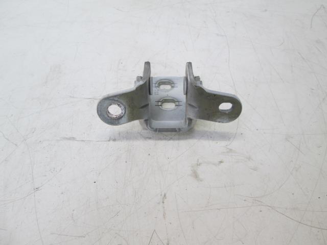 фото №5, Петля дверь правый перед нижний grand voyager 08-14