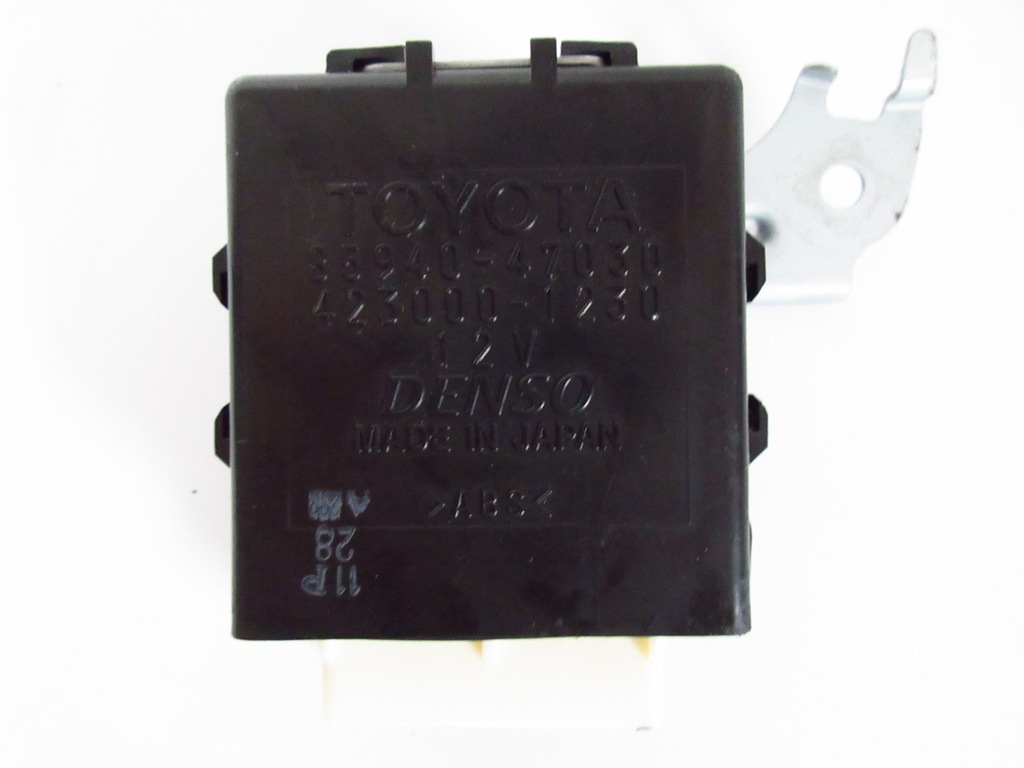 фото №1, Prius iii реле модуль 85940-47030