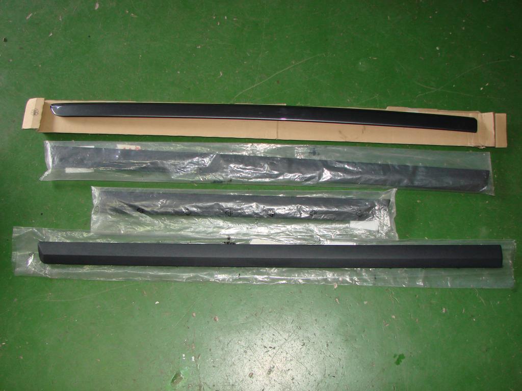 Купить Молдинг volvo s40 v50 новая