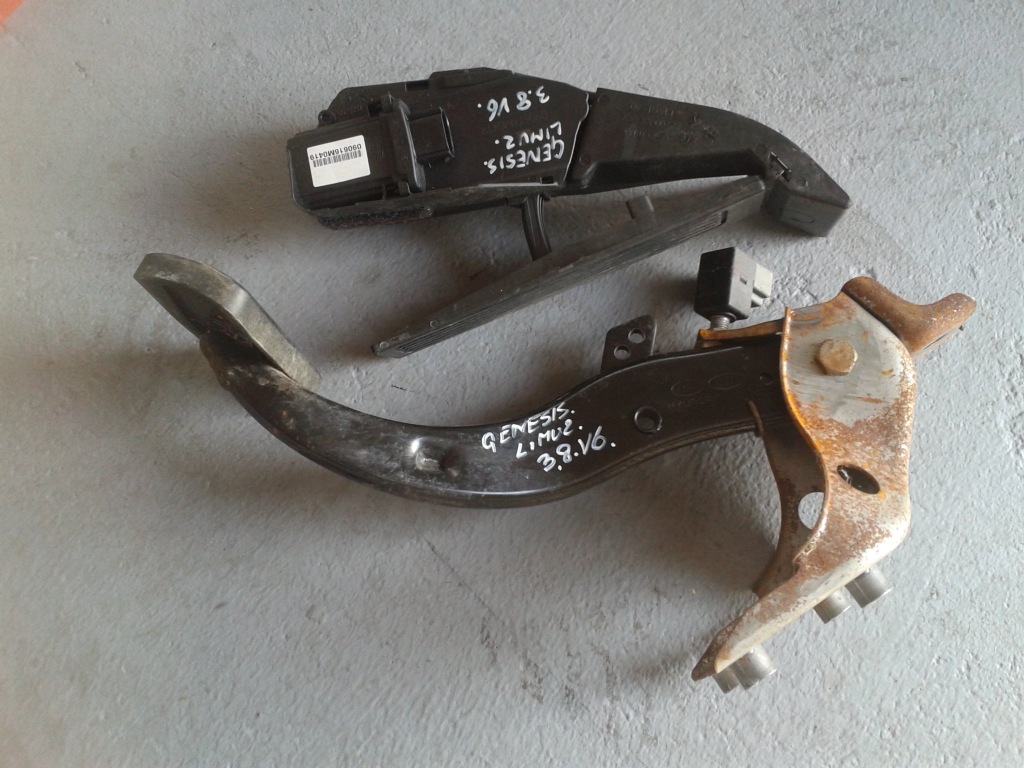 фото №1, Hyundai genesis седан 3.8 педаль газу гальма