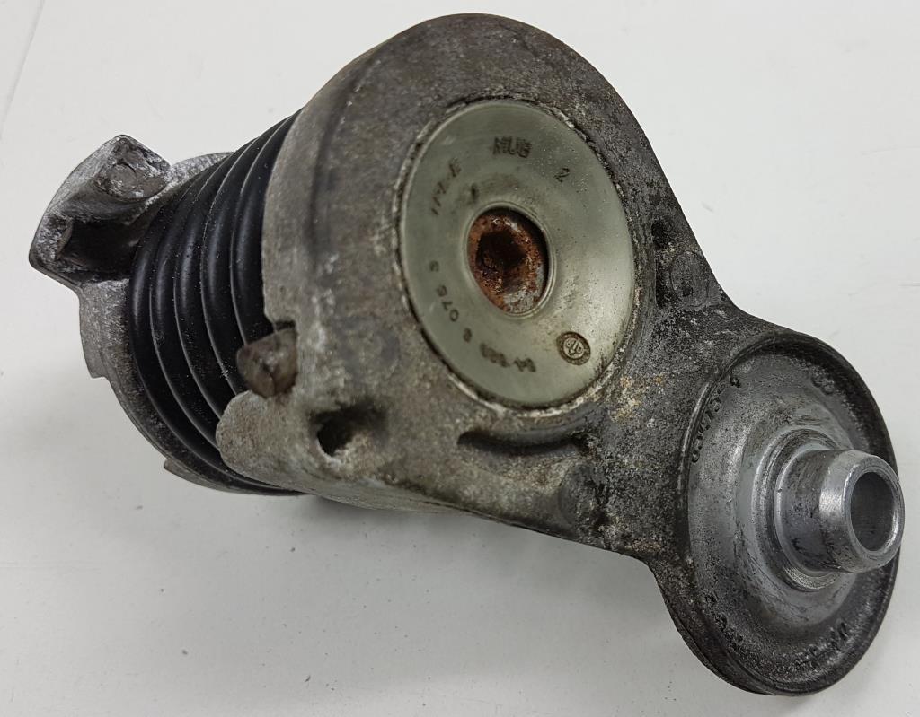 фото №8, Натяжитель ремень bmw 7558752 n43b20