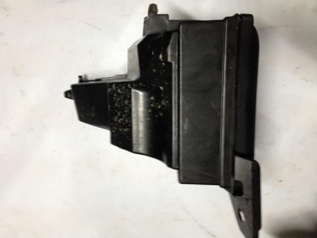 фото №2, Корпус коробка предохранителей renault laguna iii