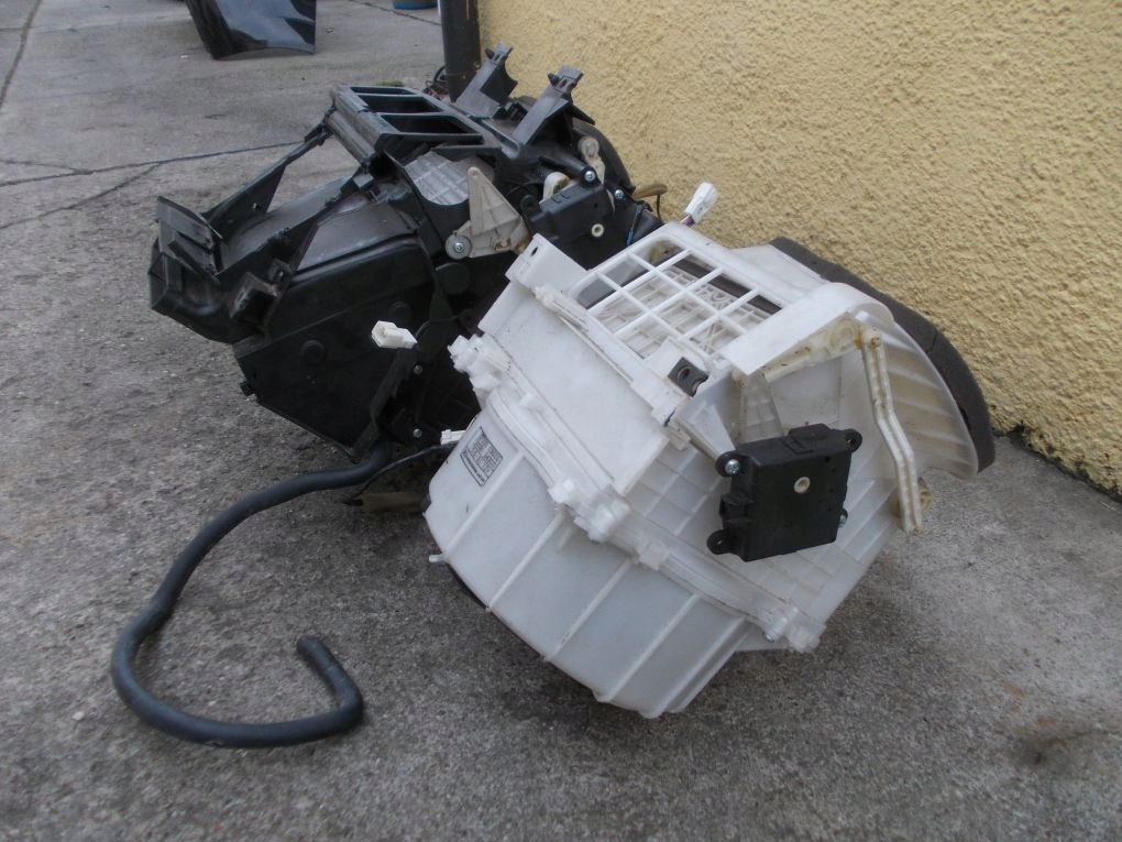 Nissan 350z вентилятор воздуходувка отопитель в Украине